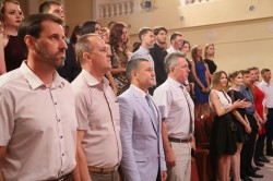 Депутаты Волгодонской Думы поздравили выпускников ДГТУ