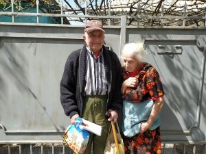 Округ 5 Ветераны принимают поздравления на дому