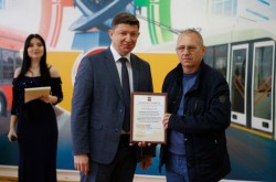 В День автомобилиста поздравили работников городского пассажирского транспорта