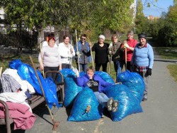 В 24 округе проходят мероприятия в рамках осеннего месячника по благоустройству