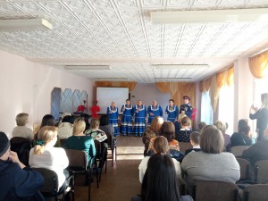 "Любовью материнской мы согреты!"