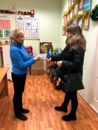 Волгодонские депутаты в канун Нового года поздравили детей из семей мобилизованных граждан и прибывших из Донбасса