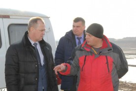 Депутат Государственной Думы Виктор Дерябкин обсудил с депутатами Волгодонской Думы вопросы агломерации и посетил строительство мусорного полигона