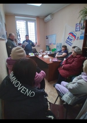 Округ 25 Встречи на территории приемной.
