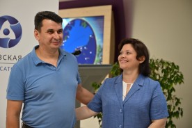 В День семьи, любви и верности на Ростовской АЭС поздравили юбиляров семейной жизни