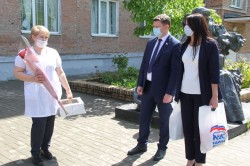 Председатель Волгодонской городской Думы – глава города поздравил медицинских сестер с профессиональным праздником