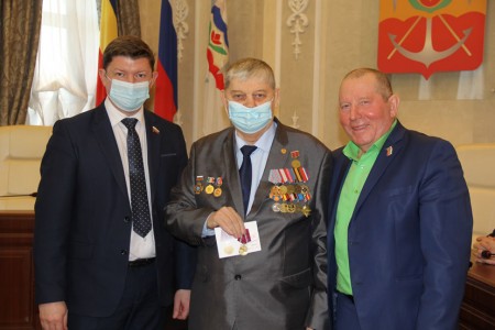 «Ликвидатору» 30 лет: Сергей Ладанов поблагодарил общественников за активную работу
