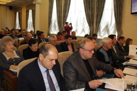 Бюджет и Устав приняли единогласно