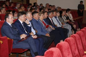 Сергей Ладанов поздравил коллектив ВКДП с 70-летием