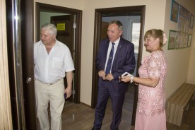 С добротой в сердце. Реабилитационный центр адаптивно-верховой езды открылся на ул. Молодая