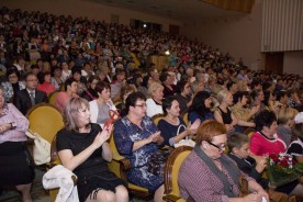 Представителей самой гуманной профессии поздравили с профессиональным праздником