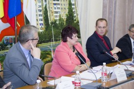 Итоги третьего заседания городской Думы: усиление профилактики правонарушений среди подростков, утверждение однолетнего бюджета на следующий год, изменения в правилах льготного проезда в общественном транспорте