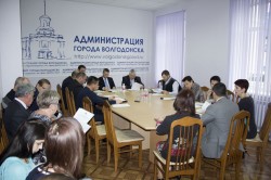 Комиссия по бюджету рекомендовала установить ставку земельного налога для промышленности в размере одного процента от стоимости участка