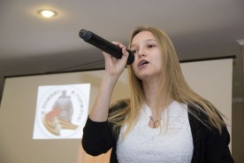 Блокадников Ленинграда и участников Сталинградской битвы наградили памятными медалями и подарками