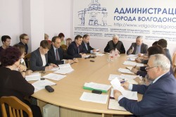 Рассмотрели рекордное количество вопросов. Состоялось апрельское заседание организационно-правовой комиссии