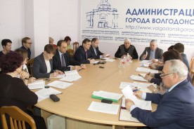 Рассмотрели рекордное количество вопросов. Состоялось апрельское заседание организационно-правовой комиссии