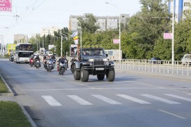 Сотни горожан аплодисментами встретили победителей Спартакиады Дона-2014