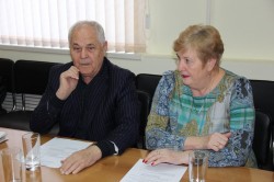 Совет старейшин обеспокоен медицинским обслуживанием и вопросом безопасной эксплуатации газового оборудования