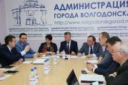 Депутат Государственной Думы Виктор Дерябкин посетил Волгодонск