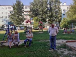 Депутат Думы Волгодонска Георгий Ковалевский обсудил с избирателями планы на будущее