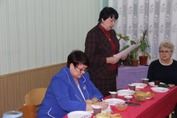 Спрашивают представители родительского комитета – отвечает председатель Думы – глава города