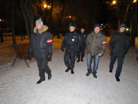 Заместитель председателя Волгодонской городской Думы вышел в рейд с народной дружиной