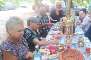 В округе № 4 дружно отпраздновали юбилей ТСЖ «Дон»