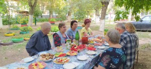 В округе № 4 дружно отпраздновали юбилей ТСЖ «Дон»