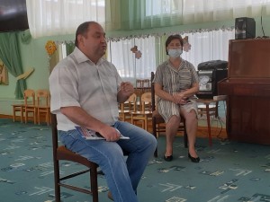 В Волгодонске депутат округа № 4 Георгий Ковалевский встретился с коллективом детского сада «Голубые дорожки»