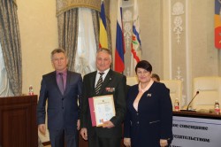 Сильные, смелые, любящие Родину: представители ветеранских организаций принимают поздравления