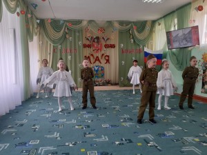 В садике «Голубые дорожки» округа № 4 состоялся концерт в преддверии Дня Победы