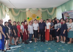 Депутат Георгий Ковалевский поздравил коллектив садика «Голубые дорожки»