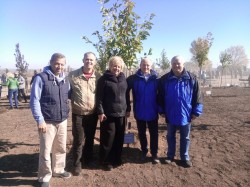Волгодонцы  приняли участие в закладке Сада Победы