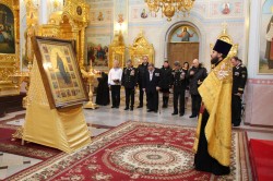 В Волгодонске XI Ушаковский фестиваль начался с молебна святому Федору Ушакову в кафедральном соборе Рождества Христова