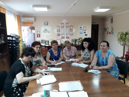 Специалисты центра занятости продолжают встречаться с жителями в микрорайонах
