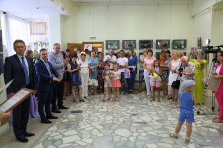 Мастера фотографии подарили волгодонцам возможность увидеть мир
