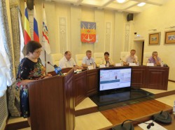 Состоялось внеочередное заседание городской Думы