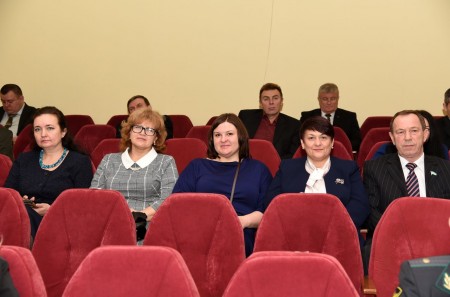 Председатель Волгодонской Думы – глава города Людмила Ткаченко приняла участие в заседании Законодательного собрания РО