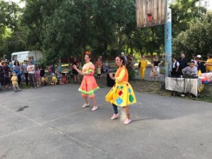  «Ура, каникулы!» Депутат Пётр Горчанюк подарил праздник юным жителям округа.