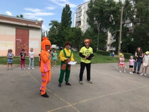 В День защиты детей депутат Пётр Горчанюк подарил детям праздник