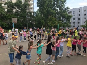 В День защиты детей депутат Пётр Горчанюк подарил детям праздник