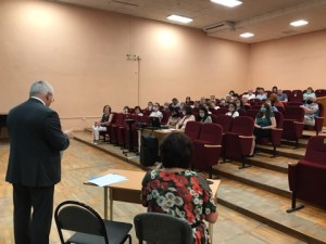 Депутат Пётр Горчанюк  провёл информационную встречу с педагогическим коллективом МБОУ "Лицей  №24"
