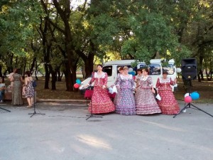 "Прекрасней города на свете не сыскать!"