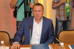 Когда речь идет о нравственном здоровье детей, о финансовой прибыли нужно думать в последнюю очередь
