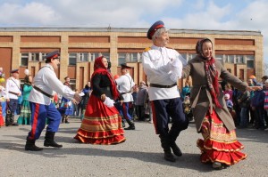 Волгодонцы «широкой Масленицей» проводили зиму