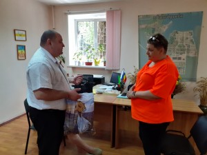 В канун 9 Мая Георгий Ковалевский поздравил тружеников тыла и семьи бойцов СВО