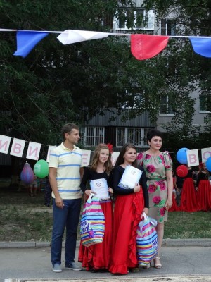 "Живи, цвети, мой Волгодонск!" - День города в округе №14