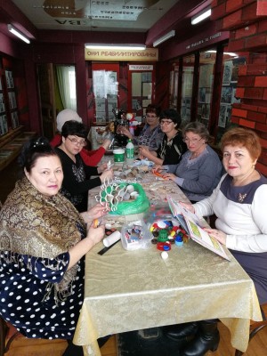 Собрание дамского клуба 