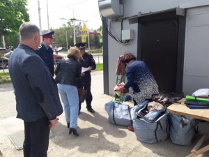 За порядок на Торговой площади.