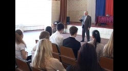 Петр Горчанюк провел урок парламентаризма в лицее №16